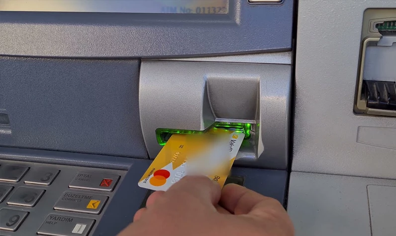 Aman dikkat! ATM'de bunları yaparsanız kartınız yanar