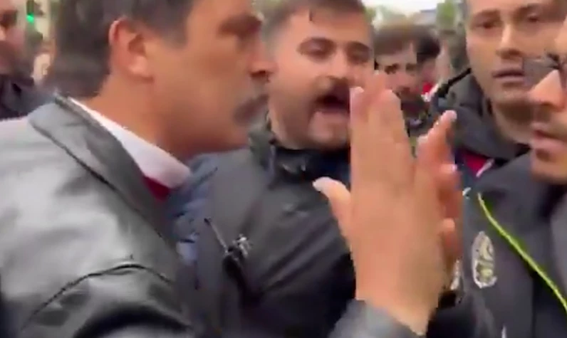 Erkan Baş Saraçhane'de polislerle tartıştı