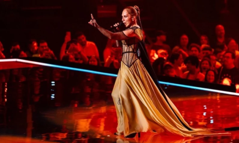 Eurovision'da Türk coşkusu! Sertap Erener 21 yıl sonra birincilik şarkısıyla sahnede!