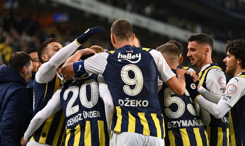 Fenerbahçe kadrosunda zorunlu değişiklik: 2 futbolcu forma giyemeyecek