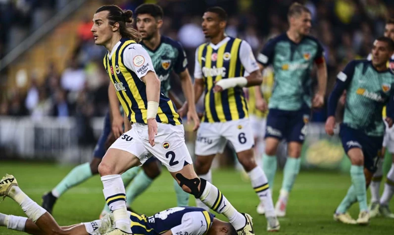 Fenerbahçe Kadıköy'de Kayserispor'a fark attı: Şampiyonluk yarışında son kulvar