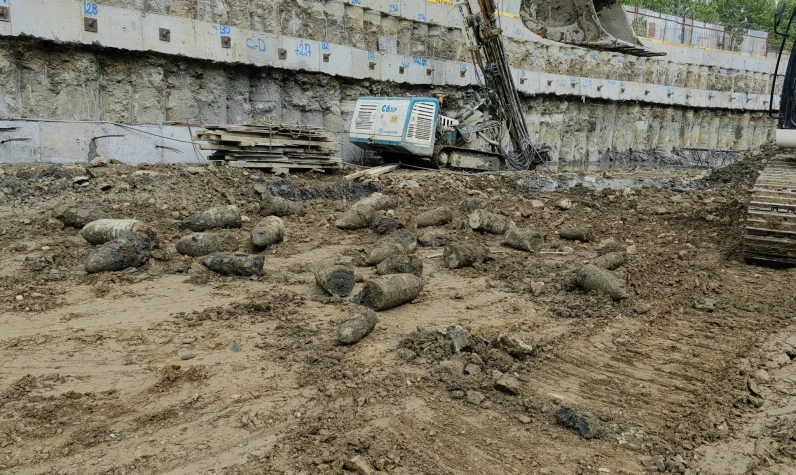 İstanbul'un göbeğinde şok gelişme! Okul inşaatında 30 tane havan topu bulundu