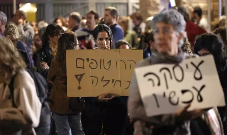 Esir aileleri Netanyahu'yu ve hükümetini sıkıştırıyor: 'Acil görüşme talep edildi'