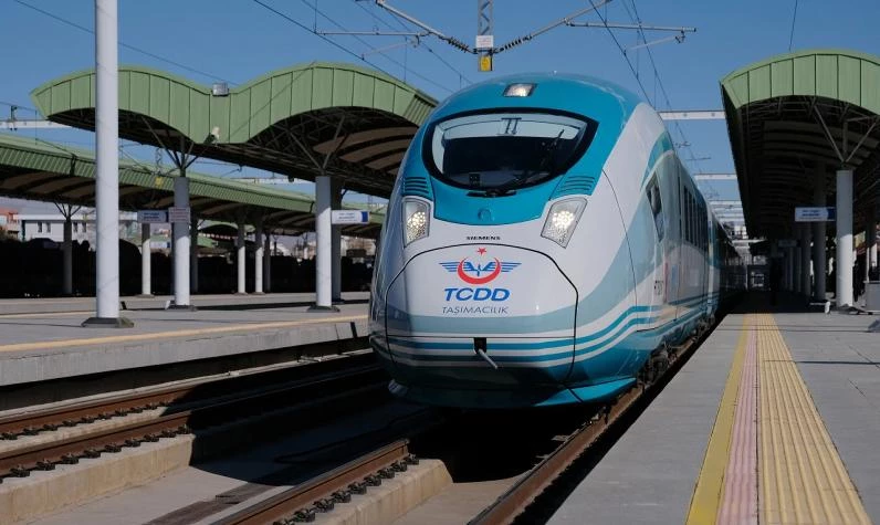 İstanbul-Sivas YHT bilet fiyatı 2024 | Sivas-İstanbul Yüksek Hızlı Trenle kaç saat sürer?