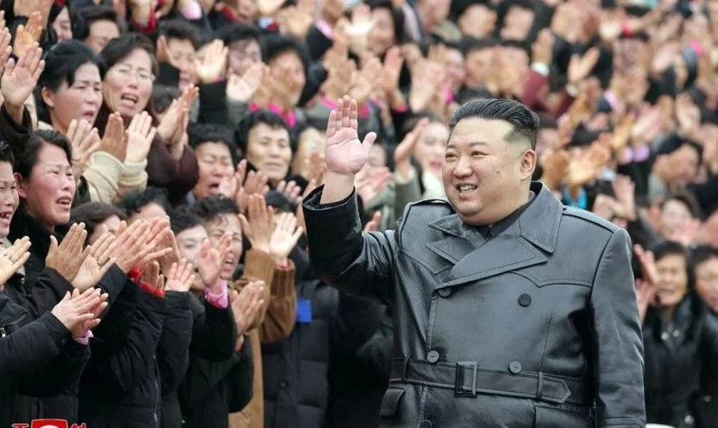 Kim Jong-Un'la ilgili olay iddia: Zevk takımı için her yıl 25 bakire kız seçiyor