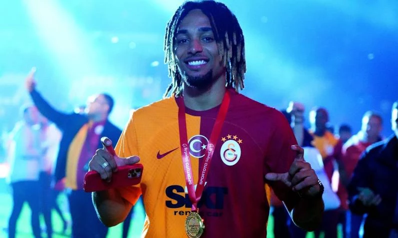 Sacha Boey Galatasaray'a mı gelecek? Galatasaray Sacha Boey'i transfer etti mi?