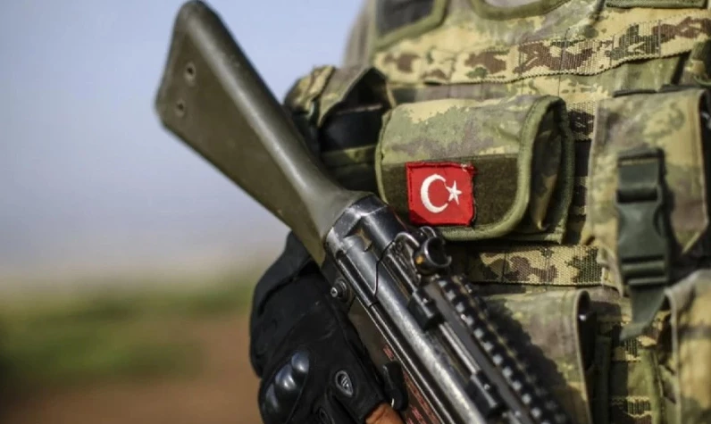 Hudutlarda geçit yok! MSB duyurdu! 2 PKK'lı terörist teslim oldu