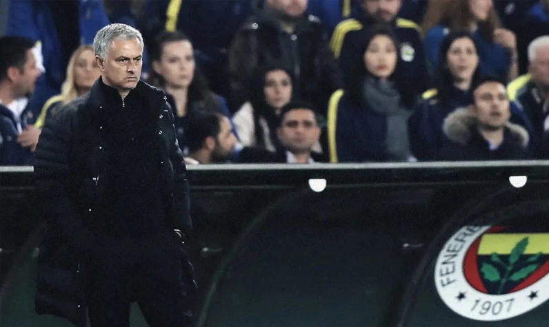 Mourinho peşinden getirecek! Fenerbahçe'ye yıldız orta saha