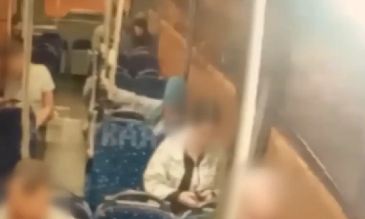 Halk otobüsünde kan donduran cinayet