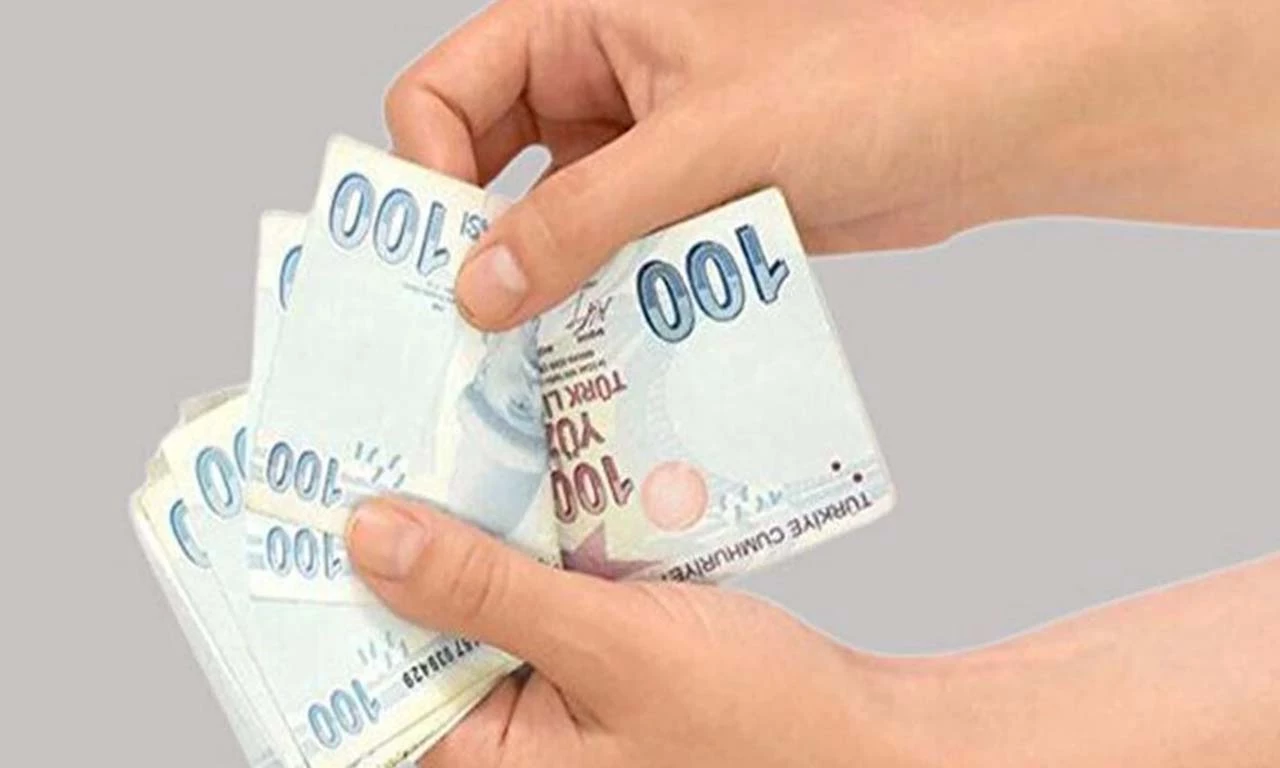 SGK duyurdu: Artık bu kişiler çift maaş almaya başlayacak