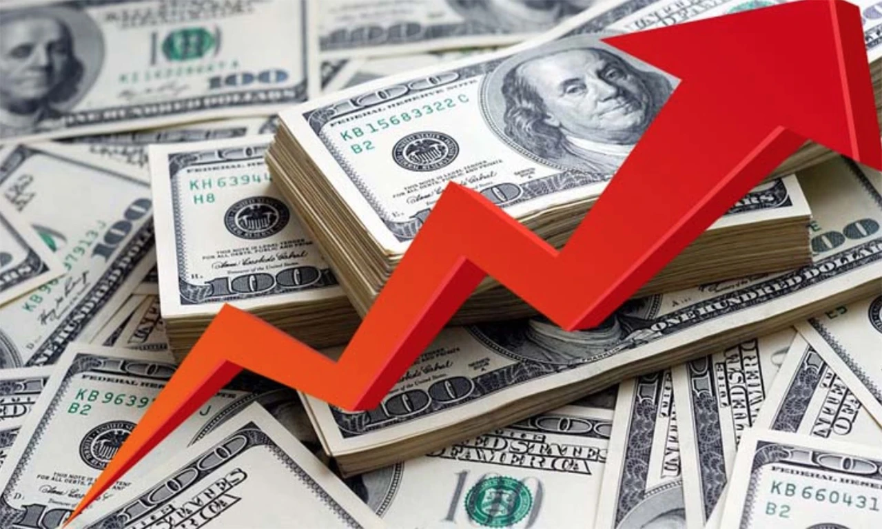 Dolar tarihi rekorunu kırdı! Rakam değişti: 36 lirayı aştı!