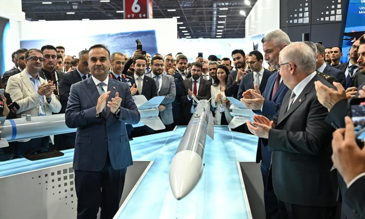 Türk savunma sanayiinde tarihi an: GÖKHAN füzesi ilk kez sahneye çıktı: Eurofighter, KAAN, F-16 hepsinden ateşlenecek