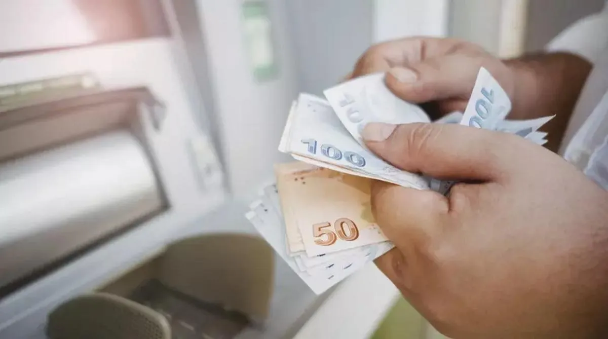 Emekli promosyonlarında tarihi rekor... Kazanan emekliler oldu: Bankalar 27 bin TL’ye kadar ödüyor!