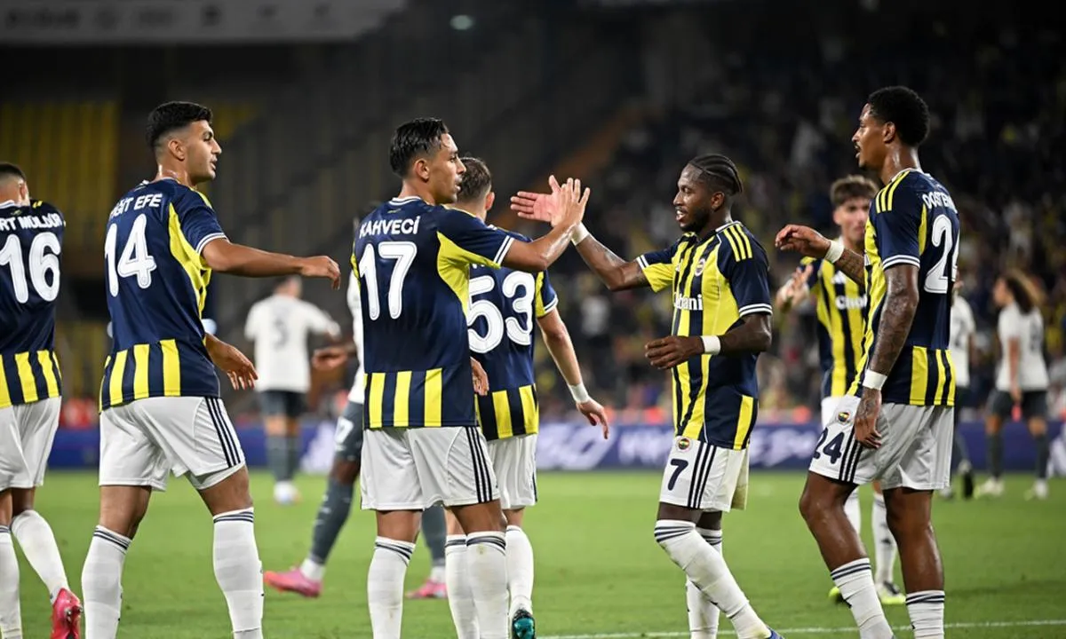 Fenerbahçe, avantaj peşinde! Kritik maçta rakip Feyenoord: İşte muhtemel 11'ler
