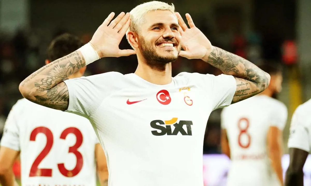 Bir bu kalmıştı! Icardi'nin banyoda verdiği o pozlar olay oldu! Fotoğrafları bakın kim çekti