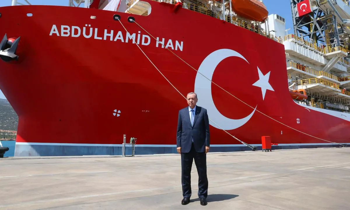 Abdülhamid Han göreve çıkıyor! Yeniden Karadeniz'de 