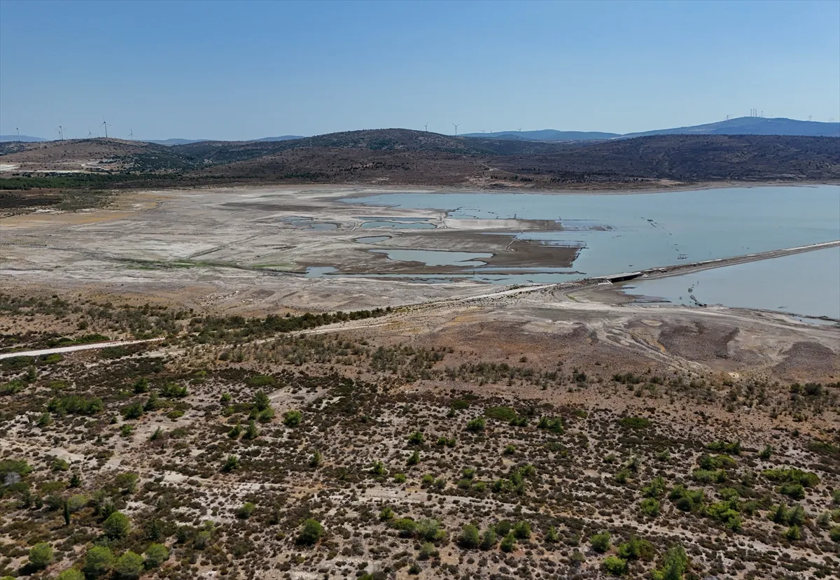 Çeşme’nin su hasreti bitiyor: Bakan Yumaklı 'hayırlı olsun' diyerek dev projeyi duyurdu