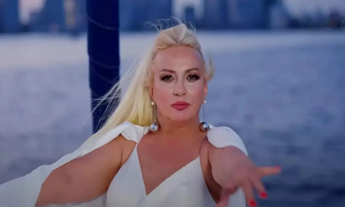 Sanat camiasını üzen haber! Uzun süredir tedavi görüyordu: Ayla Başar hayatını kaybetti! 