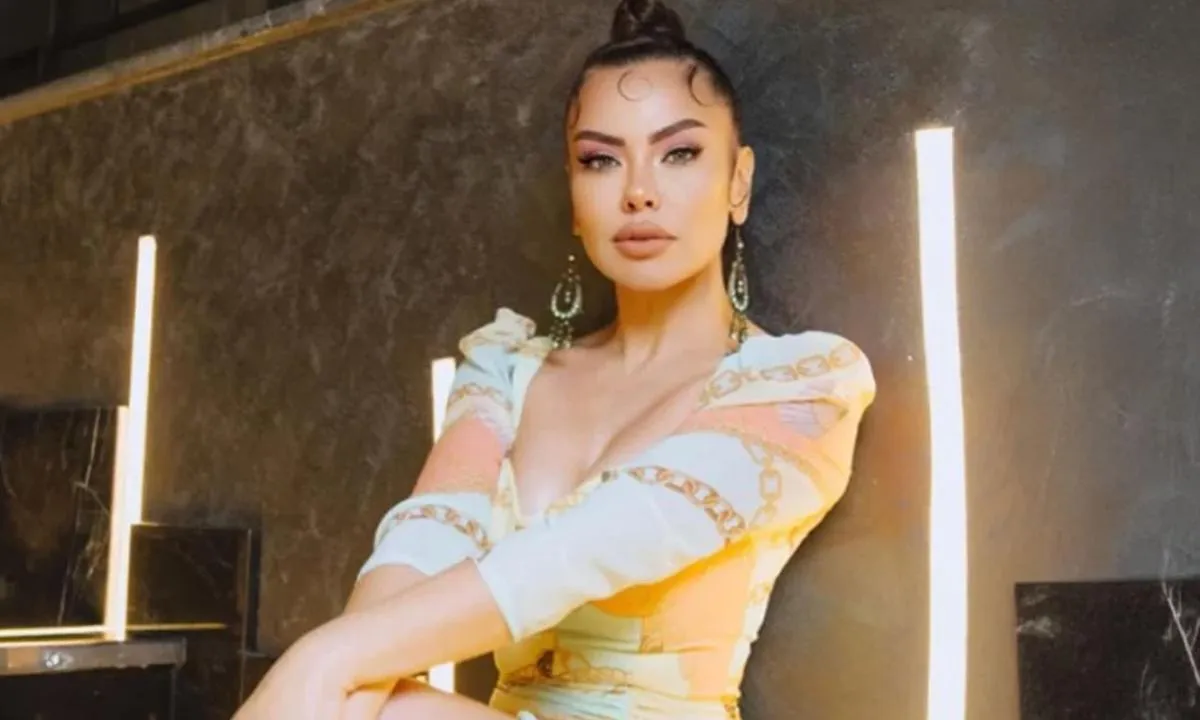 Şarkıcı Lara'ya ne oldu, hastalığı ne?