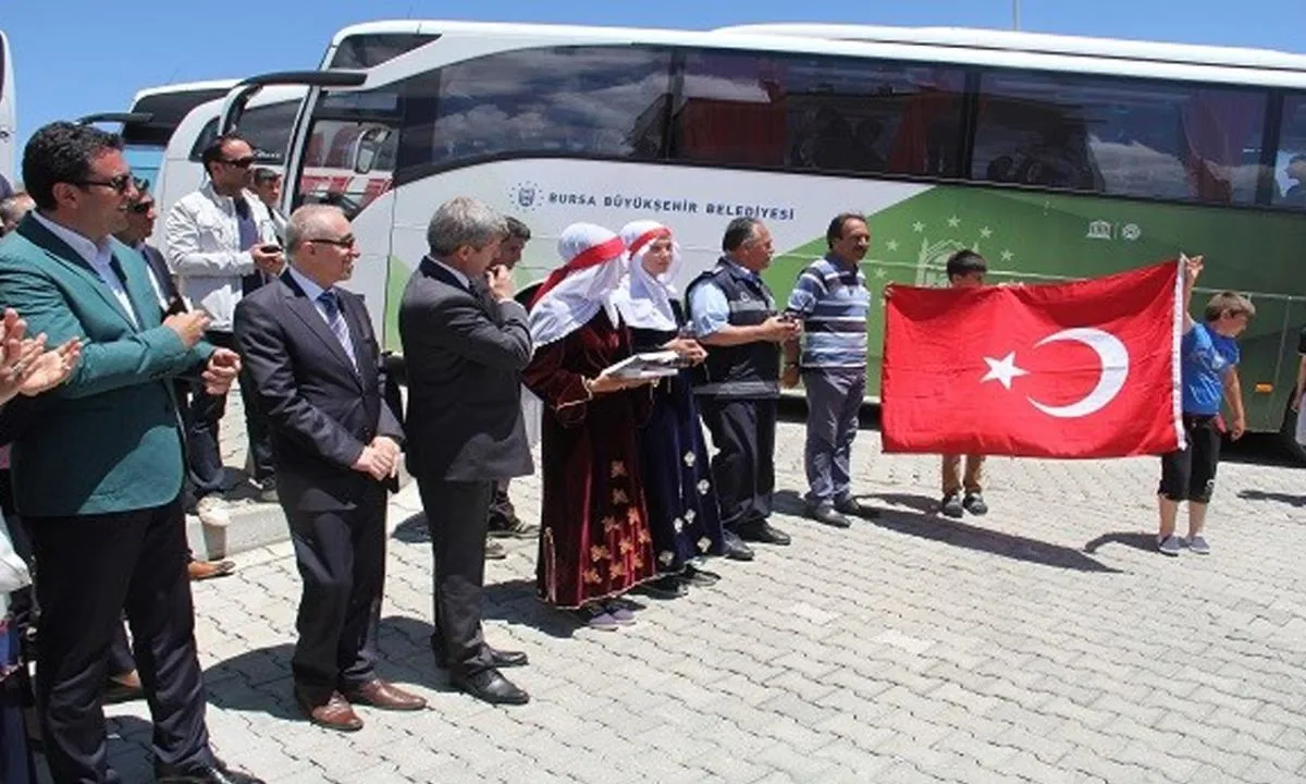 Açık açık ırkçılık yapılmış! HDP’nin Ahlat’a yerleştirilen Türk ailenin bölgeden gönderilmesi için soru önergesi verdiği ortaya çıktı! 