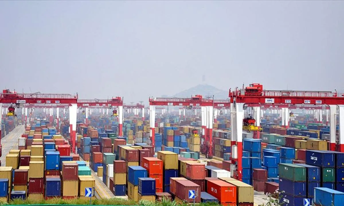 Son dakika... Ticaret savaşları yeniden başladı! ABD'den Çin'e yüzde 100 gümrük vergisi