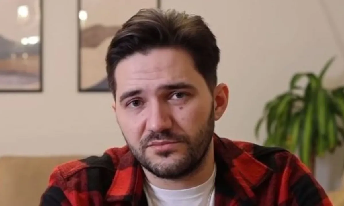 Nisan Hakan kimdir, ne iş yapıyor?