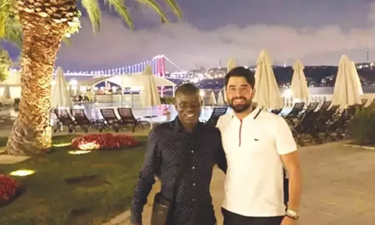 Kante'nin Türkiye'deki yakın arkadaşı kimdir, nerede diş hekimliği yapıyor?