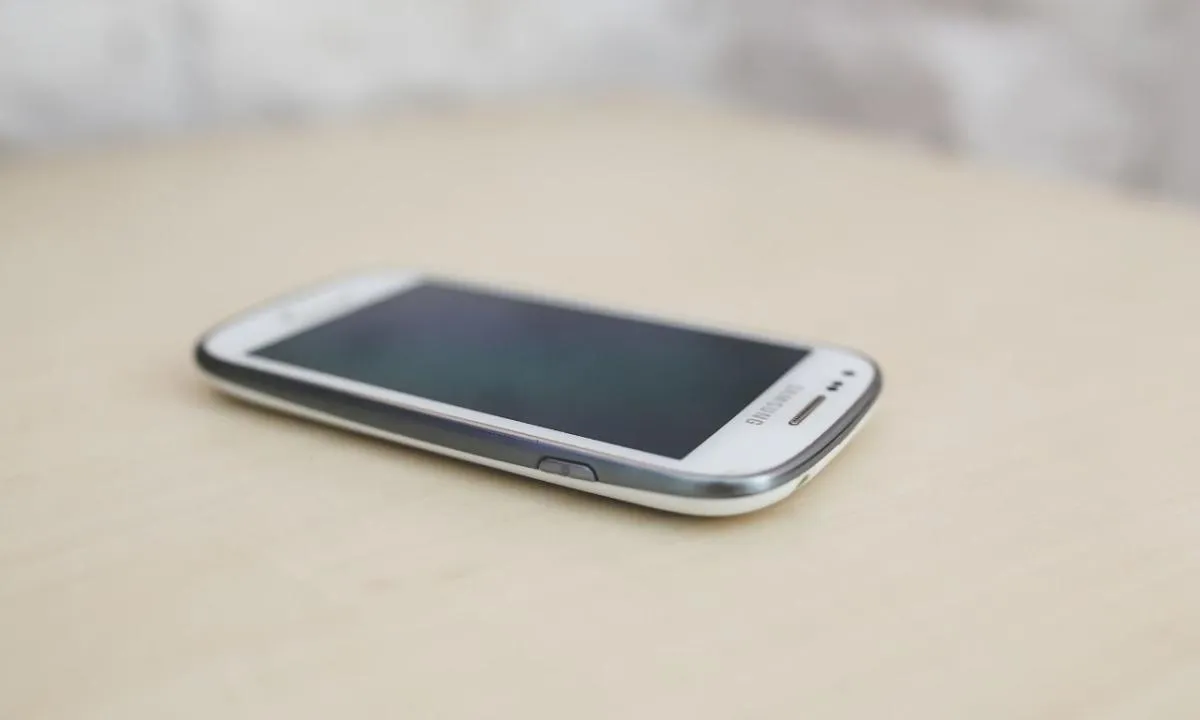 Vodafone çöktü mü, internet neden yok? 24 Şubat Vodafone mobil neden çekmiyor?