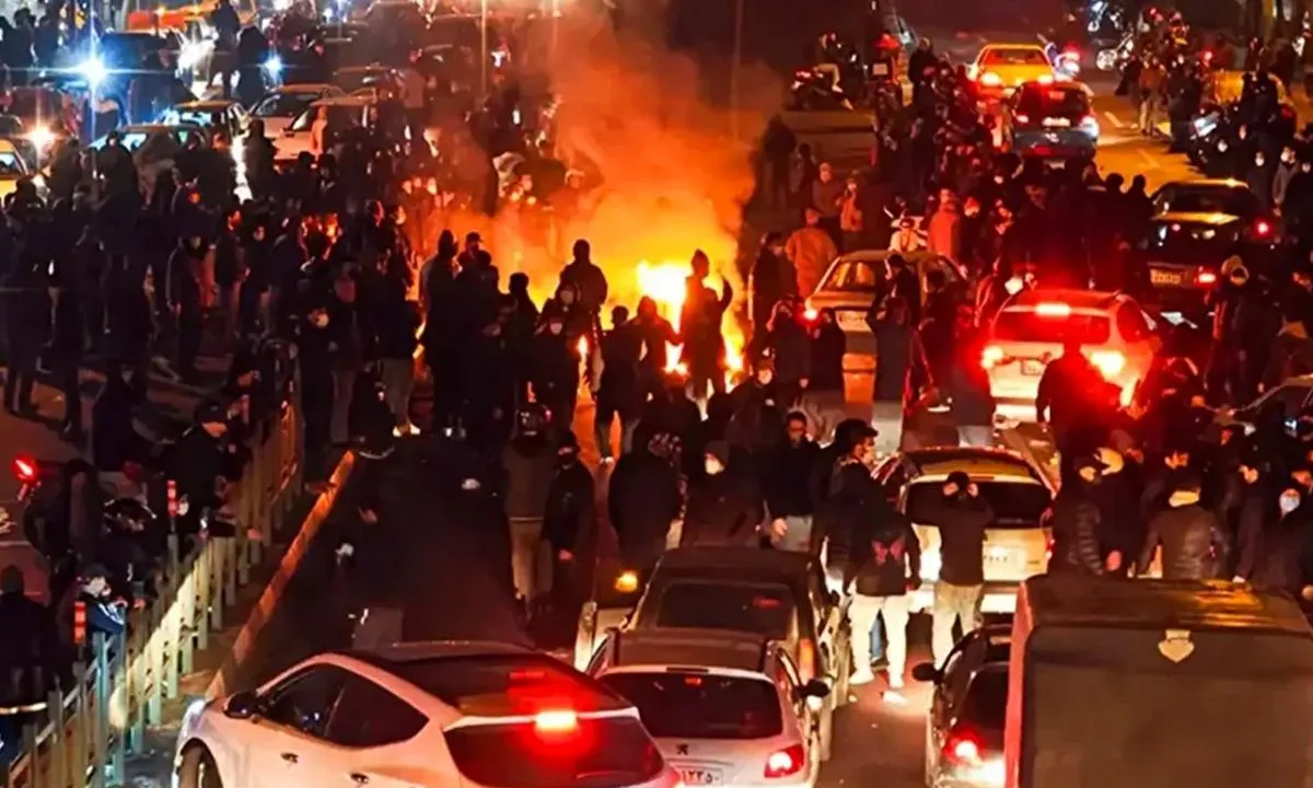 Ortadoğu'da sular iyice ısındı! ABD güç yığıyor, İran açıklama yapıyor: CIA ve Rubio Kongre liderlerine brifing verecek 