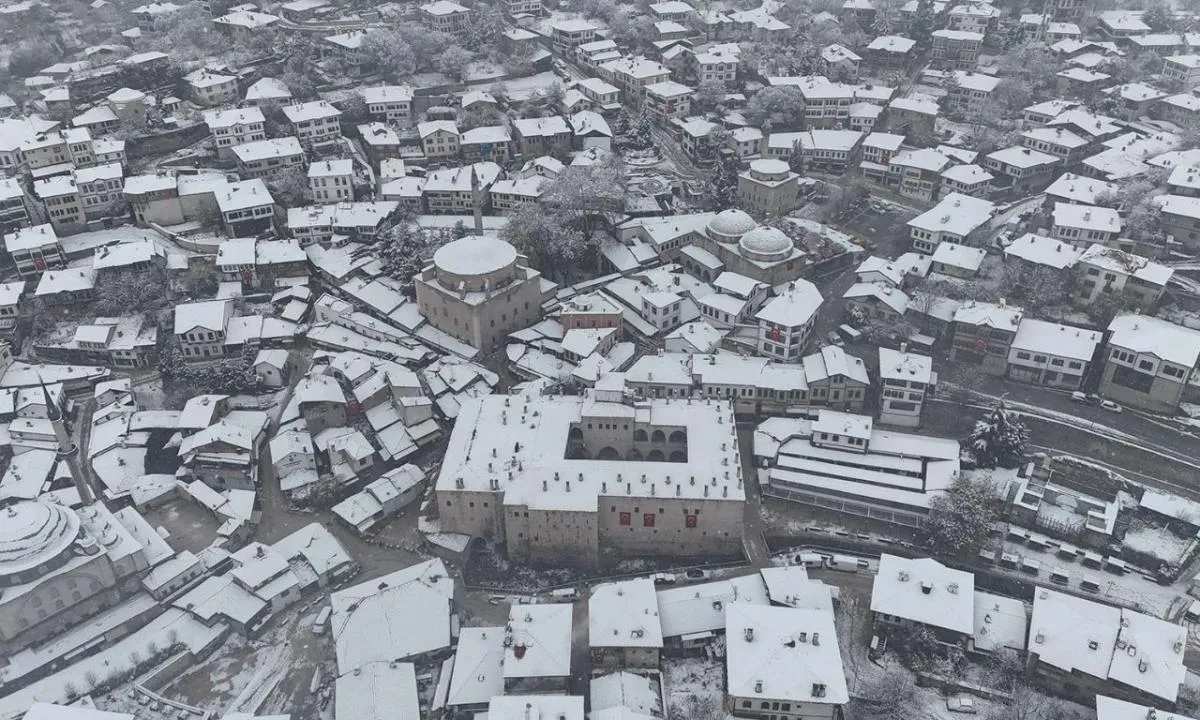 Karabük 25 Şubat okullar tatil mi